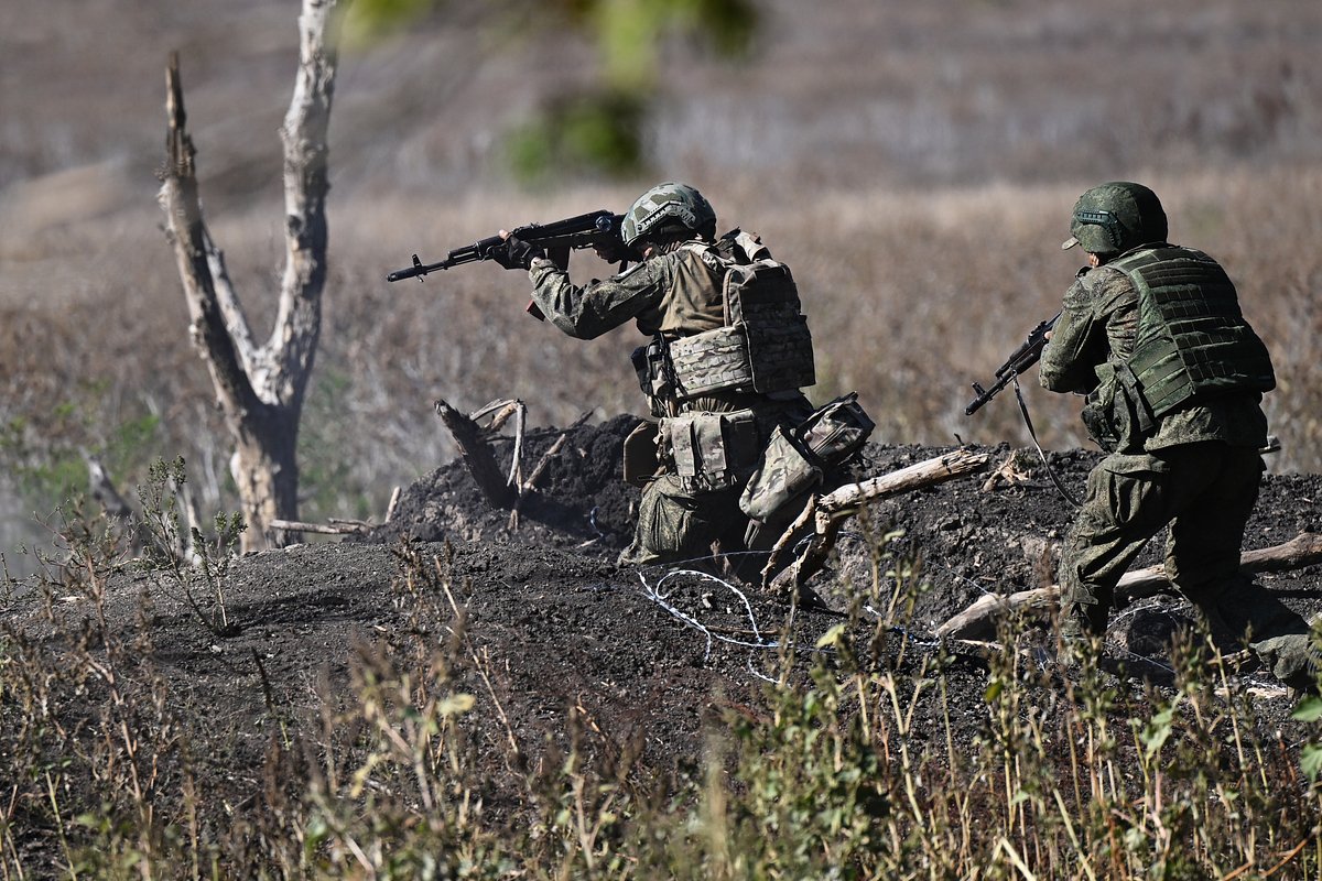 Военнослужащие штурмовых подразделений группировки войск «Запад»