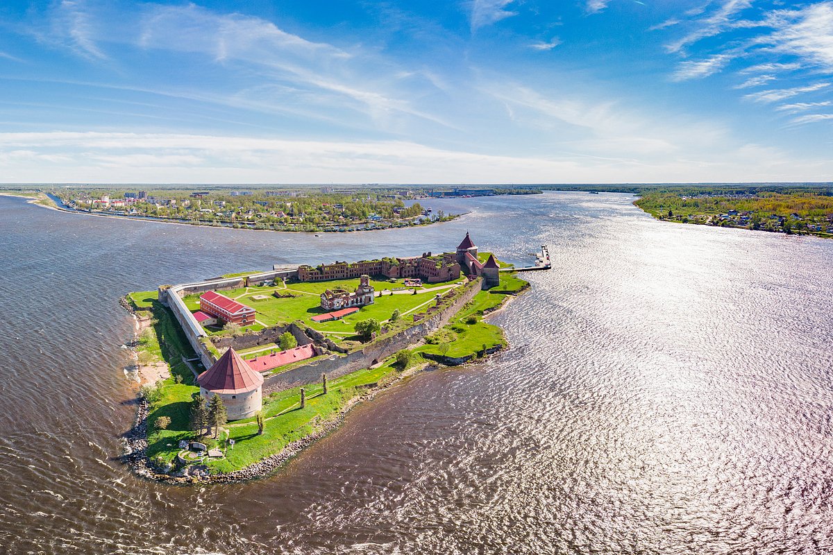 Крепость Орешек в истоке Невы