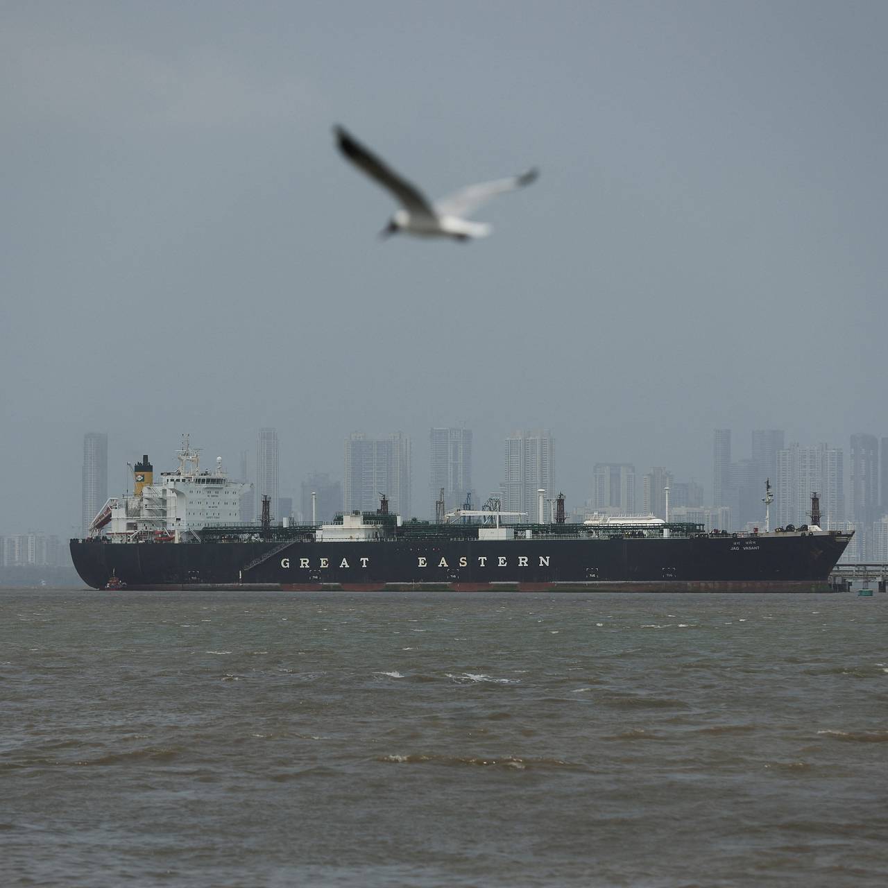 Коалиция по Ормузскому проливу подготовила санкции против Ирана