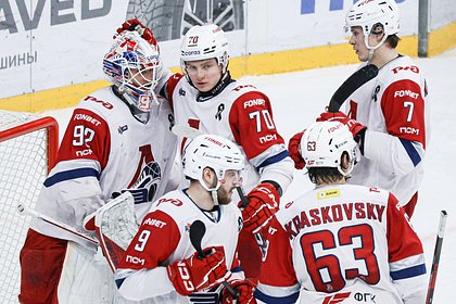 Чемпион КХЛ приблизился к защите титула