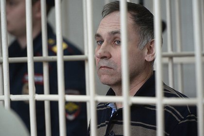 С расправившегося над 19 россиянками маньяка-милиционера взыщут миллионы