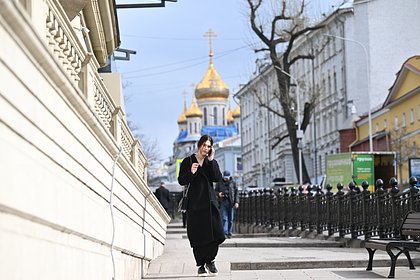 Москвичам пообещали почти летнее тепло