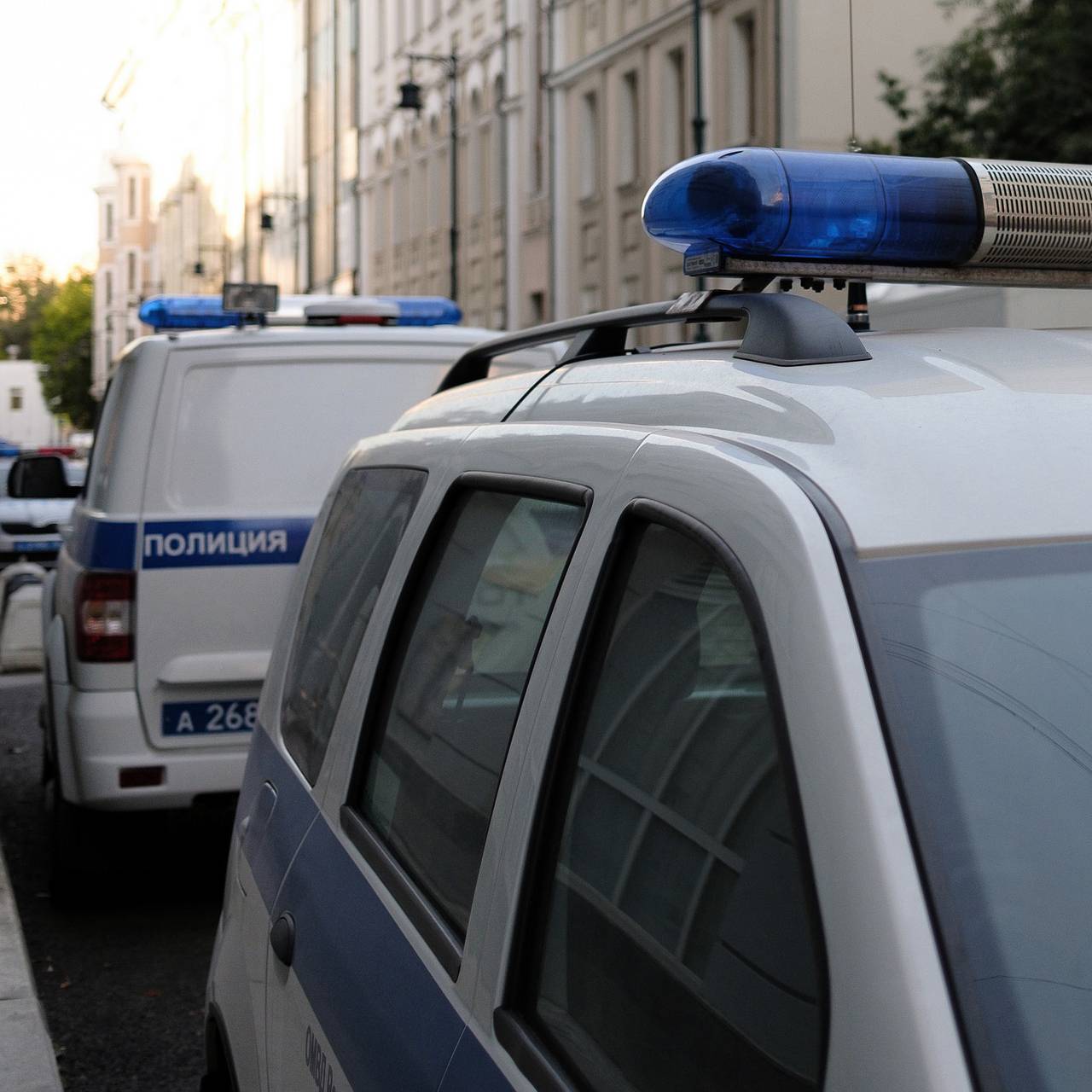 Приставший к девочке мужчина избил пытавшегося защитить ее пенсионера в российском регионе