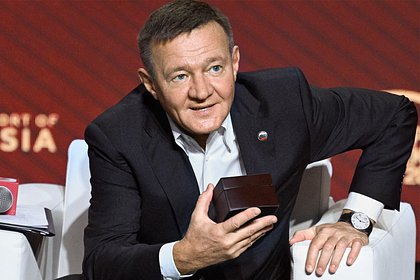 Тайные встречи и пакеты с алкоголем. Бывший зам российского губернатора раскрыл, как носил взятки своему шефу каждый месяц