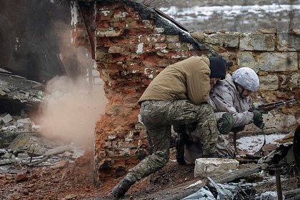 Российский беспилотник лишил головы бойца ВСУ и снял последние секунды его жизни на видео