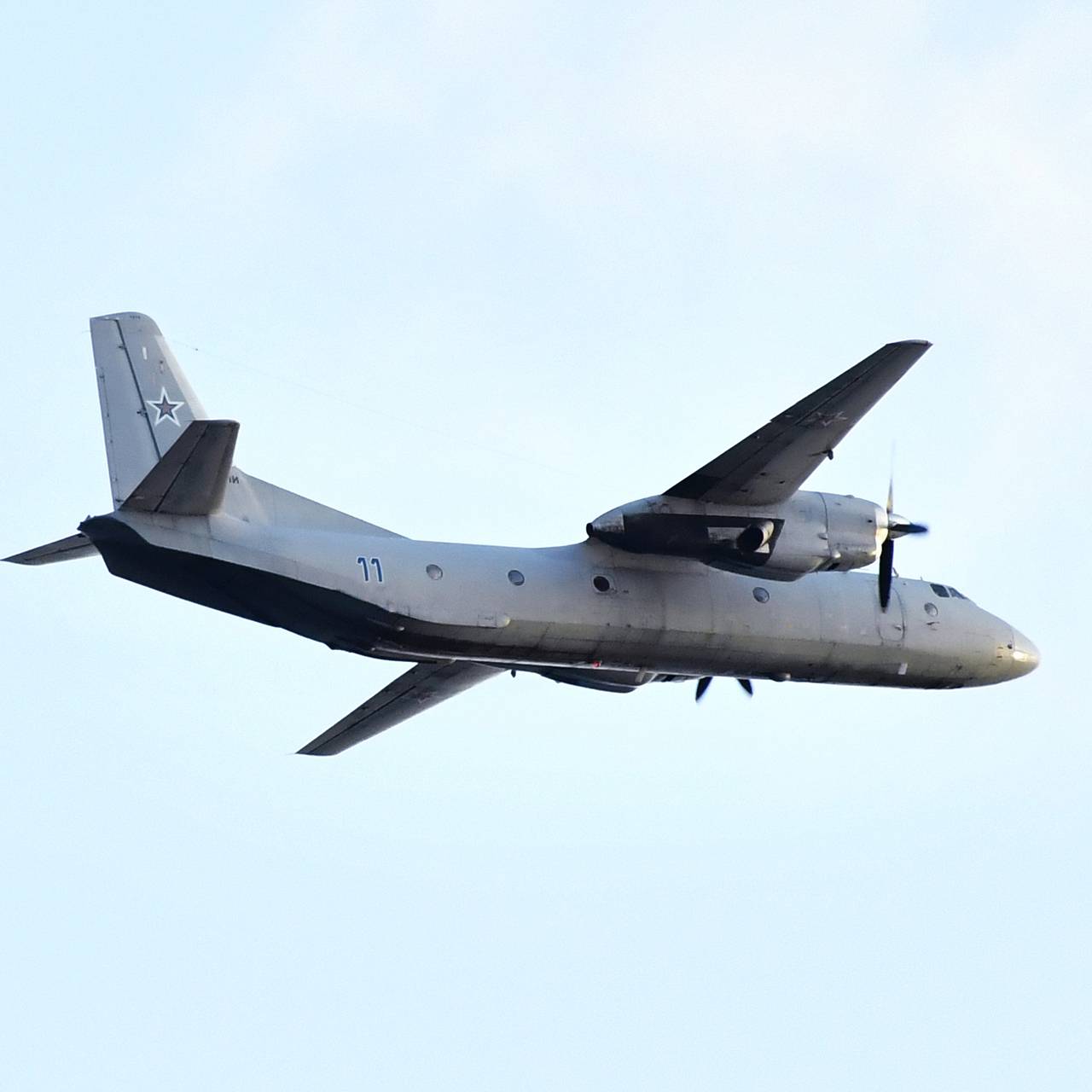 Заслуженный летчик России предположил причину крушения Ан-26