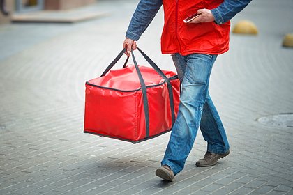 Мужчина нашел жуткий способ отделаться от навязчивых продавцов