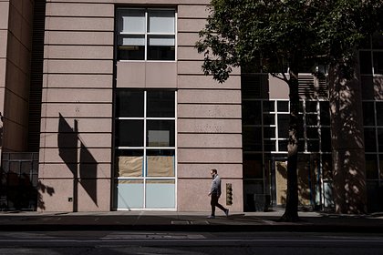 Десятки тысяч людей лишились работы из-за искусственного интеллекта