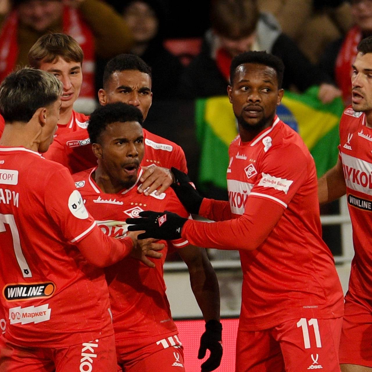 Российский футбольный клуб получил кредит на семь миллиардов рублей и остался в убытке