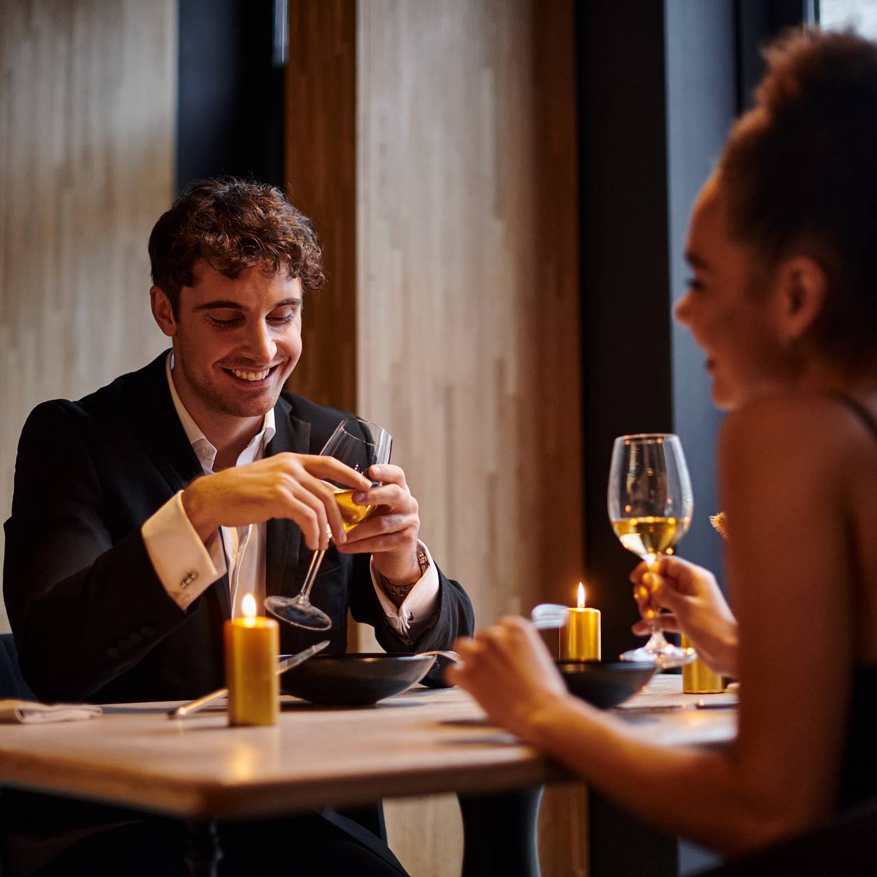 Девушка назвала улучшающее мнение о мужчине действие на свидании