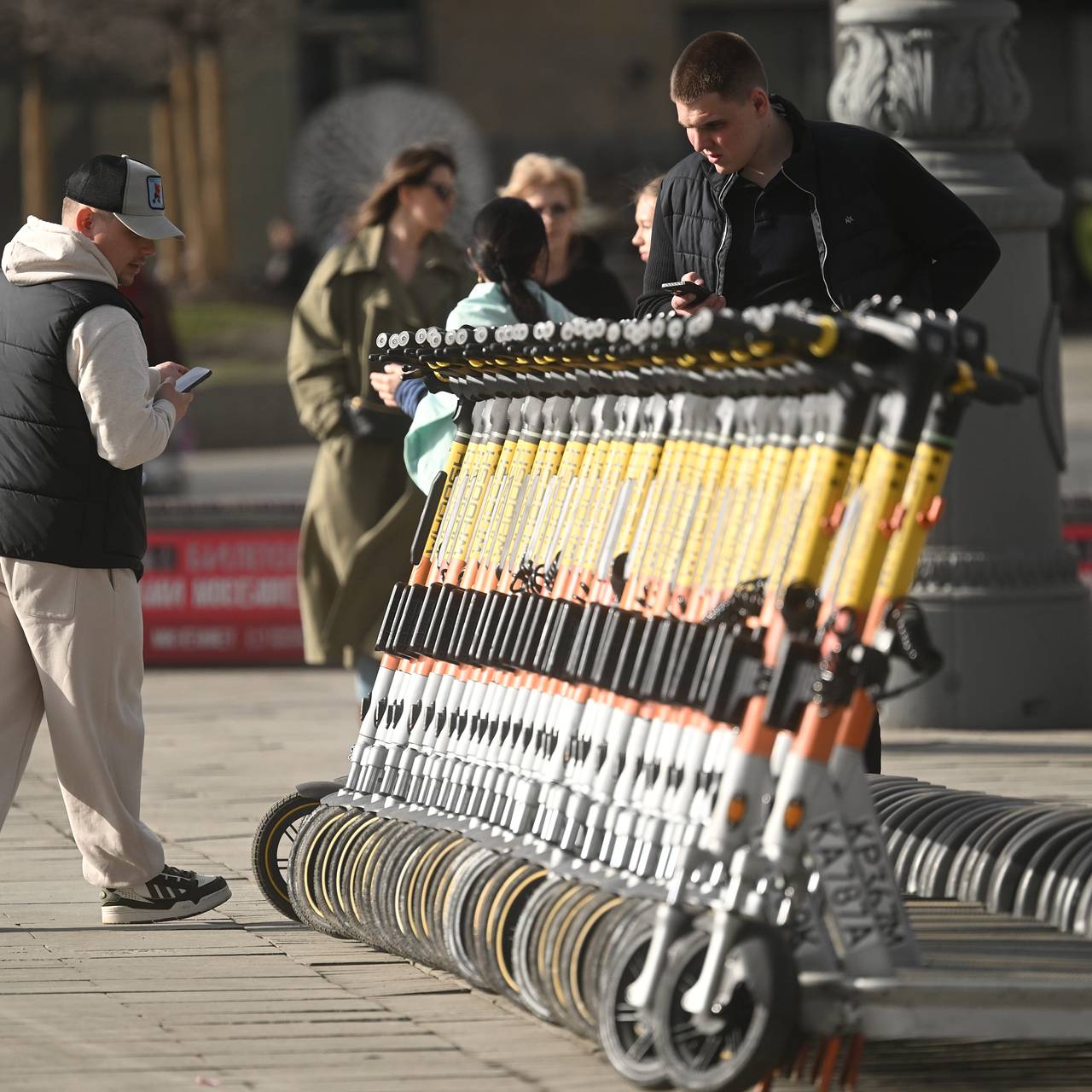 Еще в одном подмосковном городе запретили прокат электросамокатов