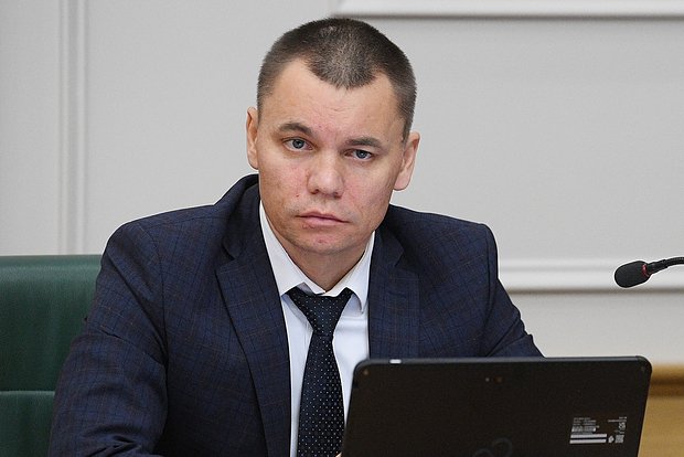 Андрей Заренин