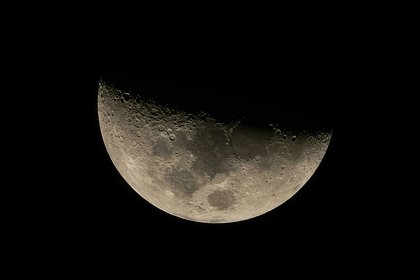 На летящем к Луне корабле сломался единственный туалет