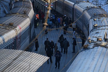 Три пассажирских поезда задержались из-за схода вагонов в Ульяновской области