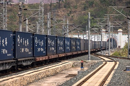 Значение коридора через Азербайджан и Казахстан в обход России раскрыли