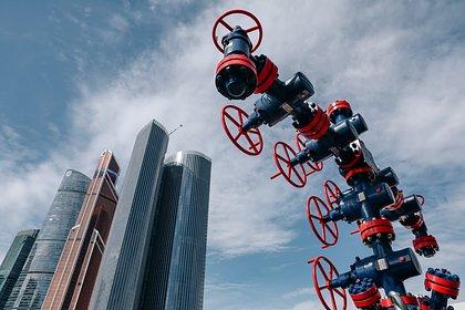 Доходы России от продажи нефти и газа упали