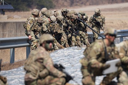 Пентагон эвакуировал военных с ряда баз США на Ближнем Востоке