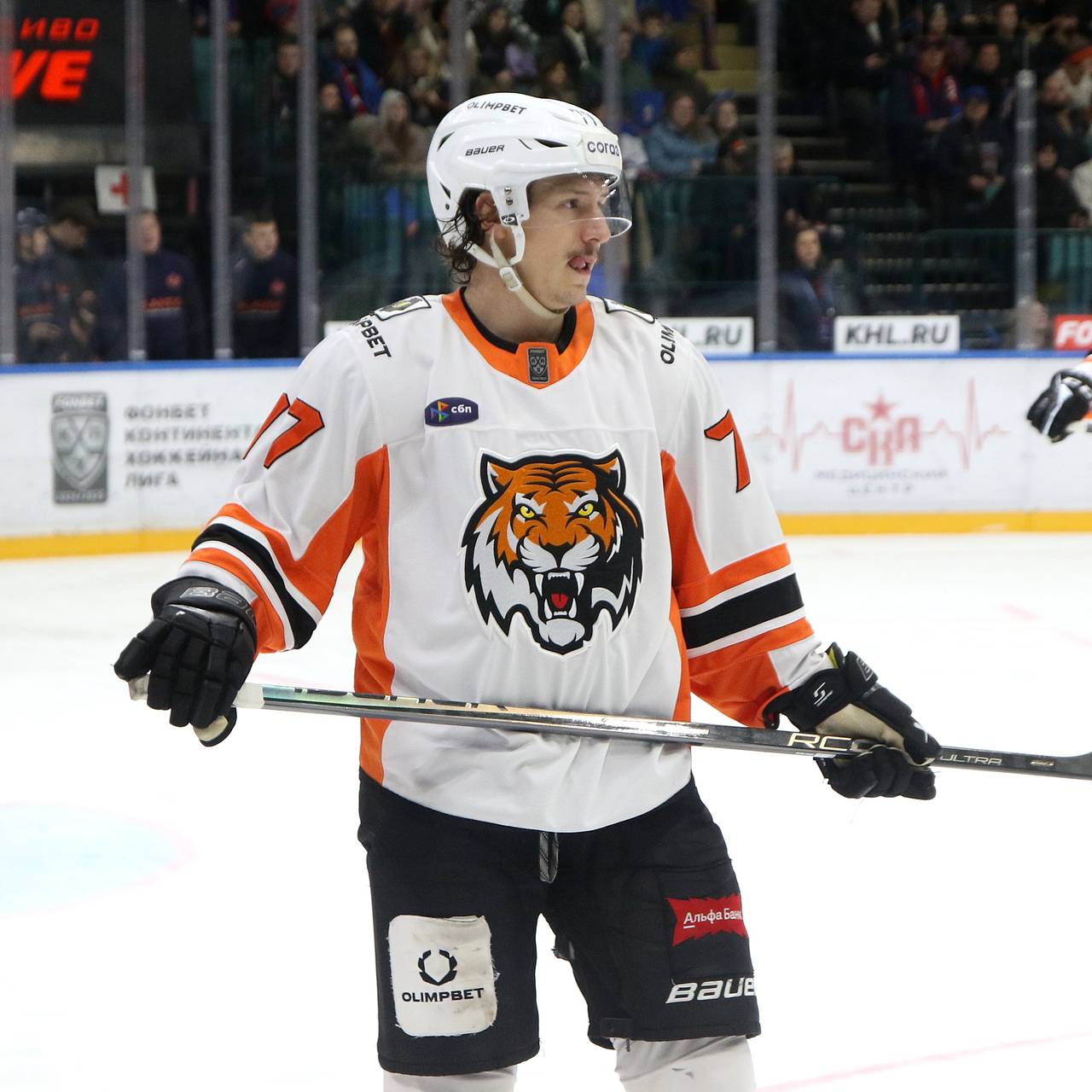 Канадский хоккеист клуба КХЛ оценил могущество Путина