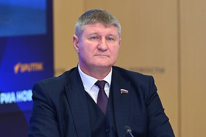 В Госдуме назвали новые украинские санкции заезженной пластинкой