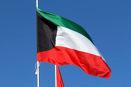 В Кувейте после атаки БПЛА загорелся нефтеперерабатывающий комплекс