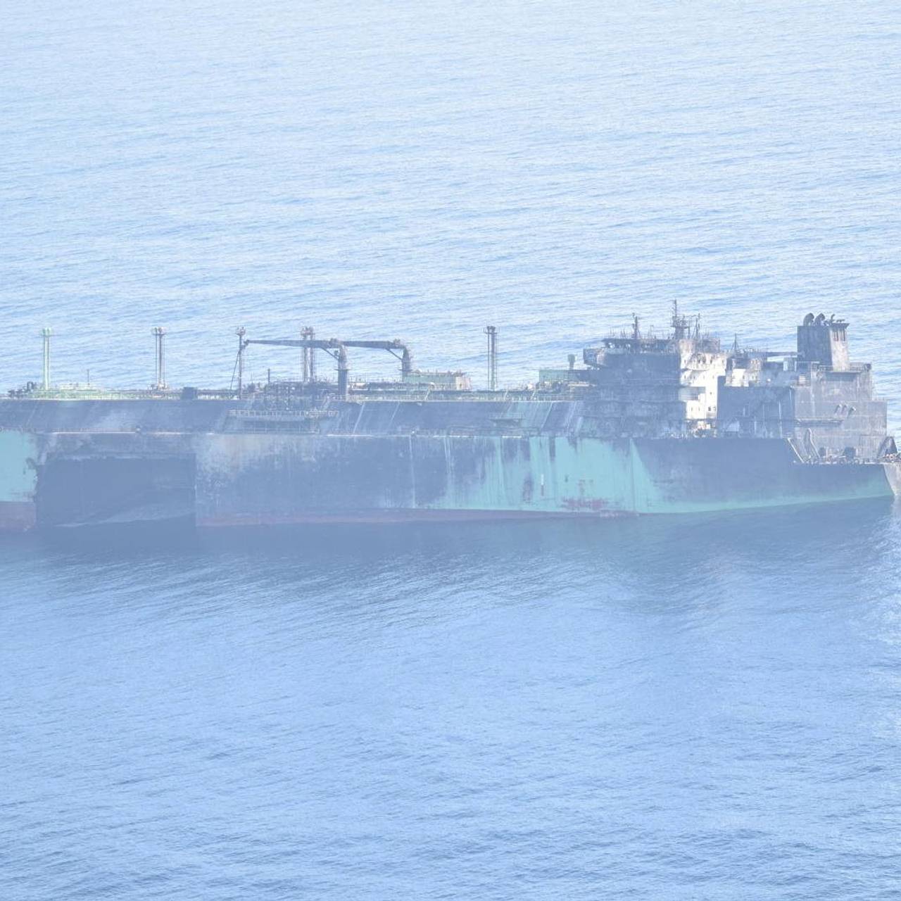 Во Франции заявили о &laquo;тревожной одиссее&raquo; атакованного ВСУ российского газовоза