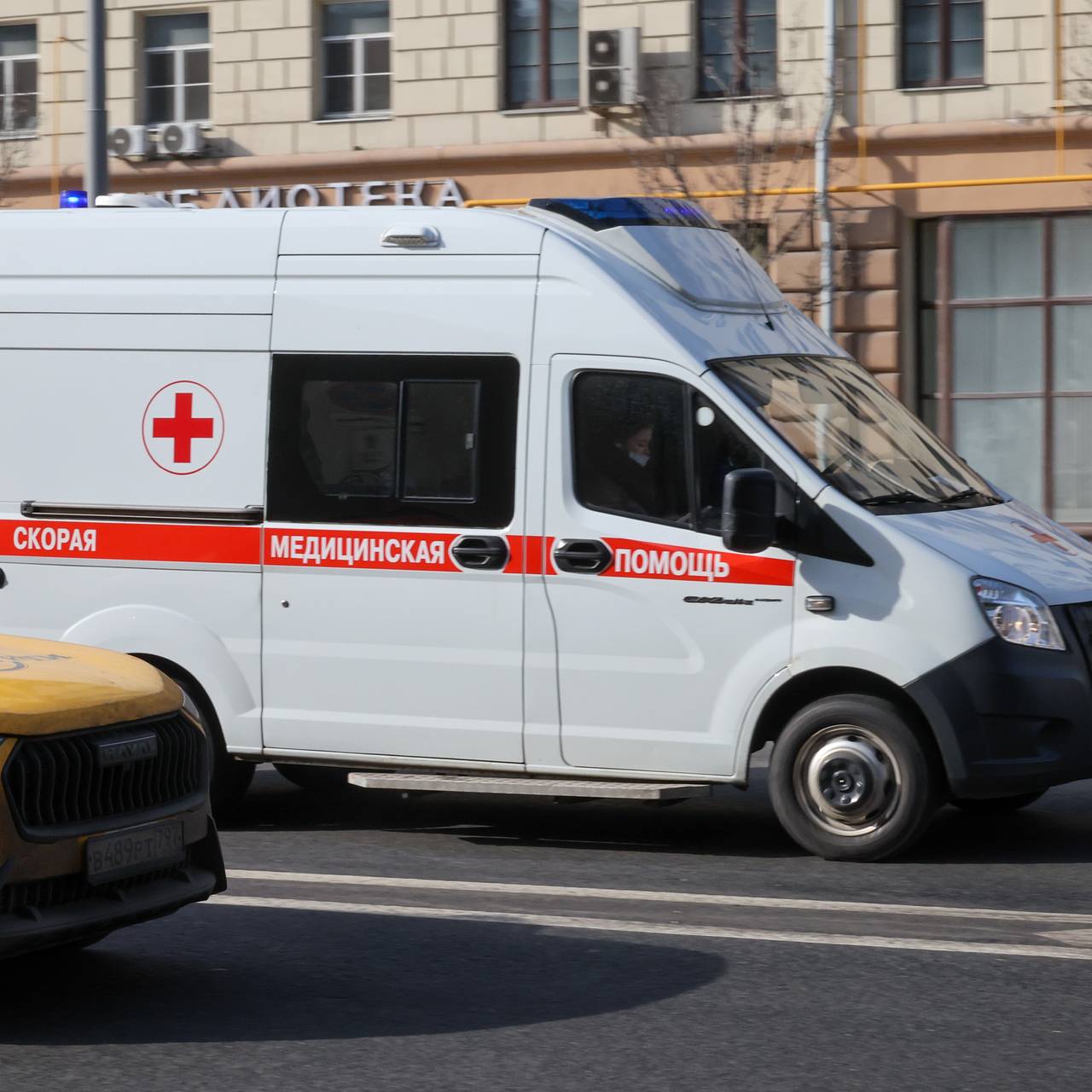 Россиянам назвали три неочевидных симптома для звонка в скорую