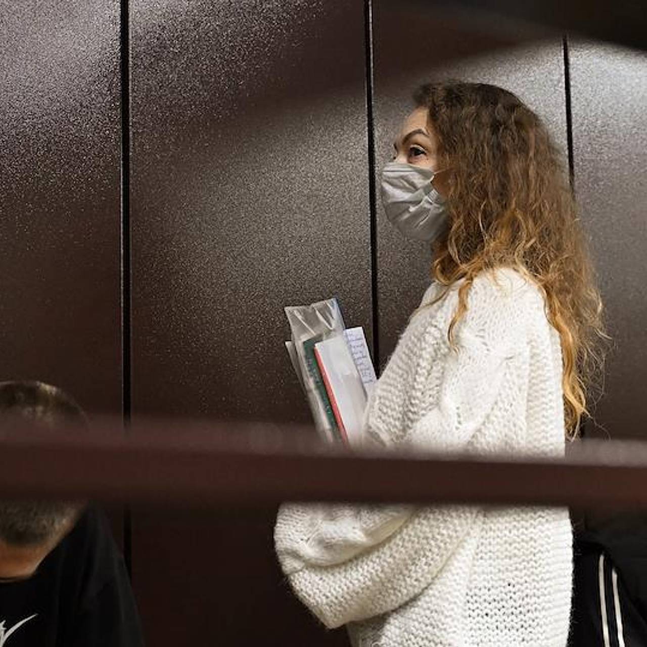 Забравшего деньги у Долиной курьера потерпевшие узнавали по паролю