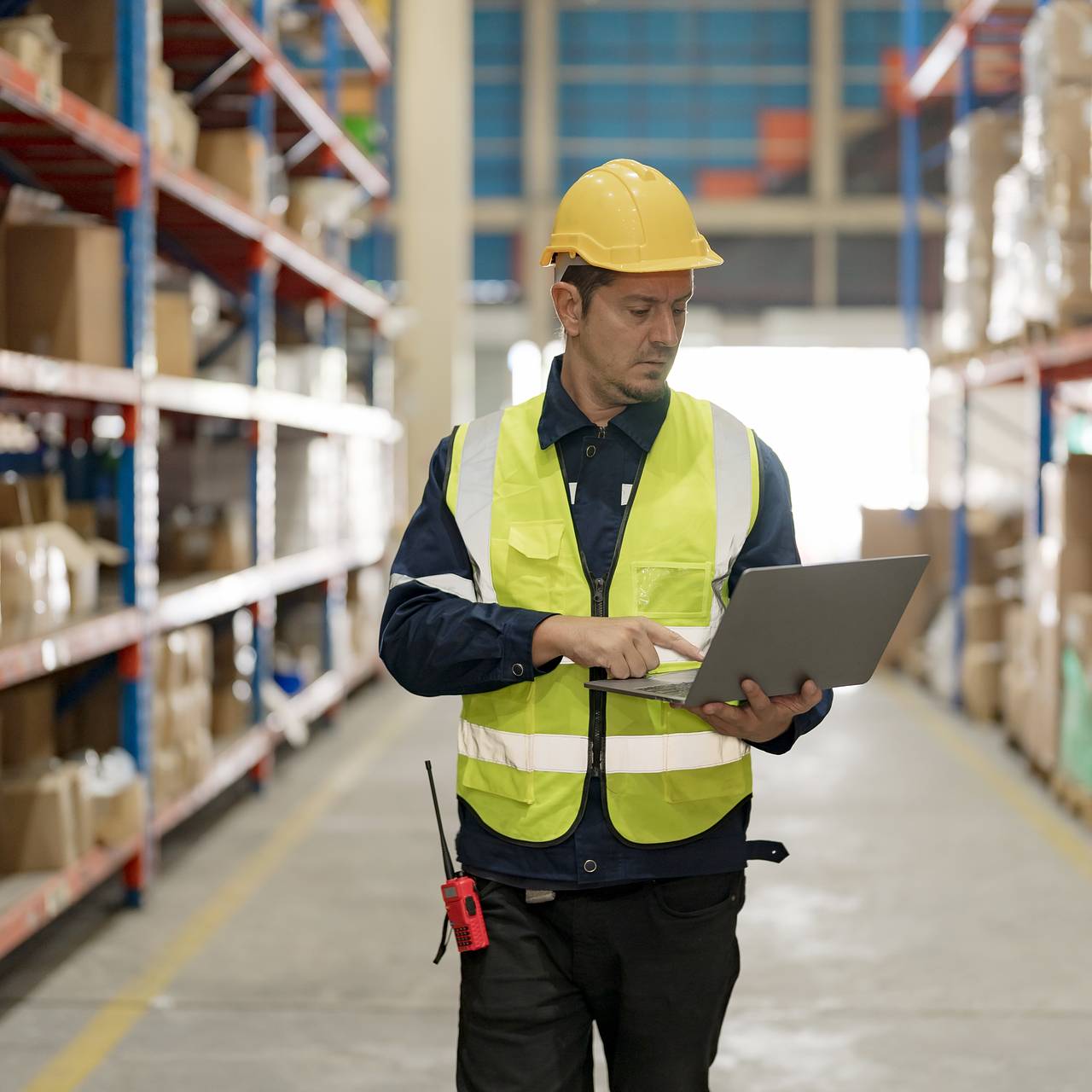 Россиян заверили в отсутствии планов по 12-часовому рабочему дню и шестидневке