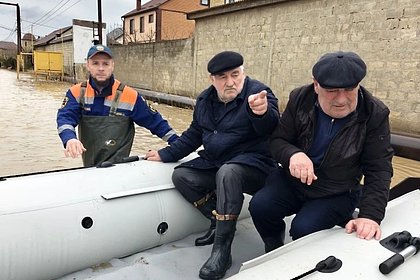В Дагестане из-за наводнения эвакуируют четыре тысячи человек