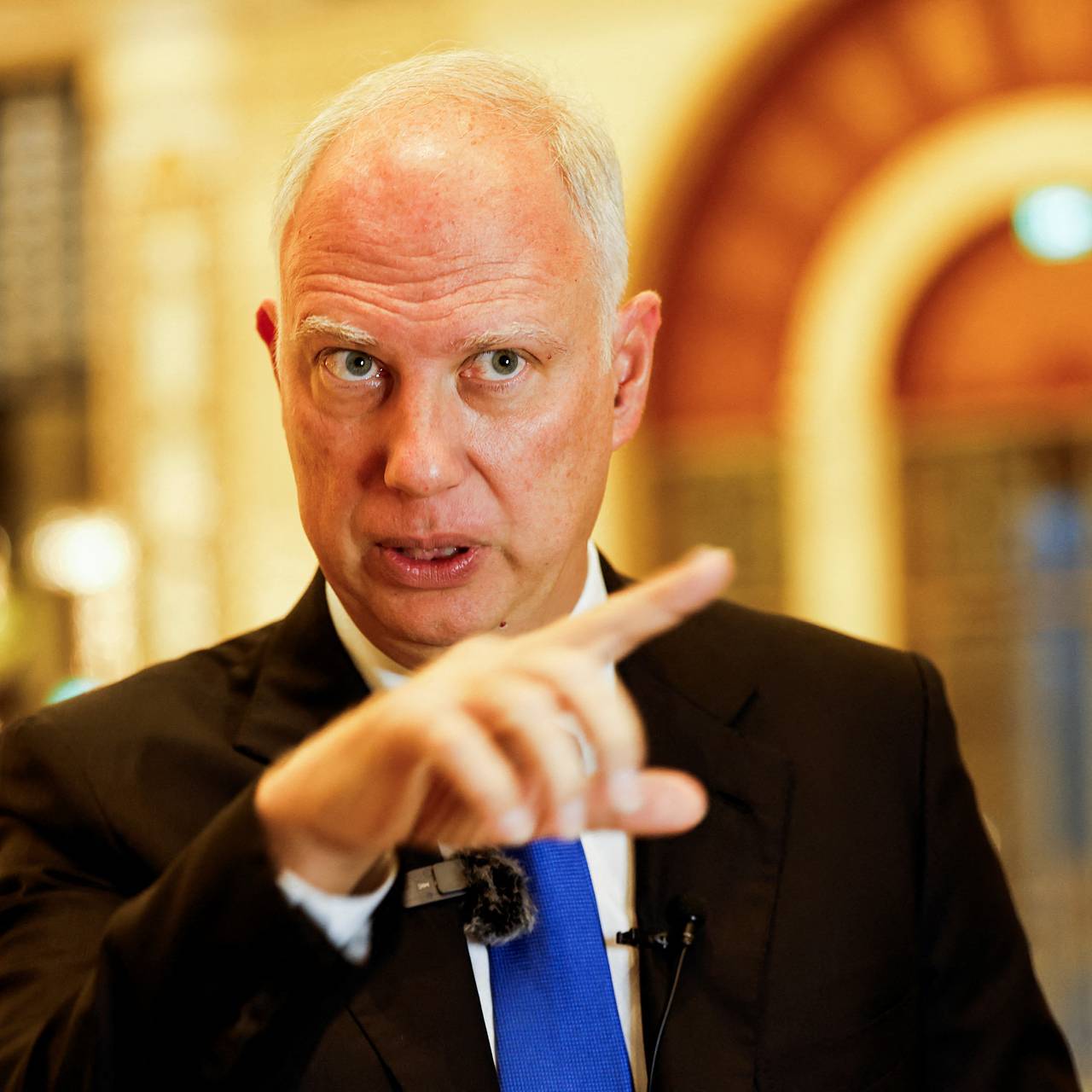 Европейцев призвали отказаться от авиаперелетов