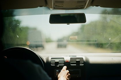 Россиянам напомнили о риске лишиться прав из-за двух популярных напитков