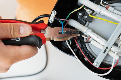 Парень решил впечатлить отца своей девушки и опозорился перед ним