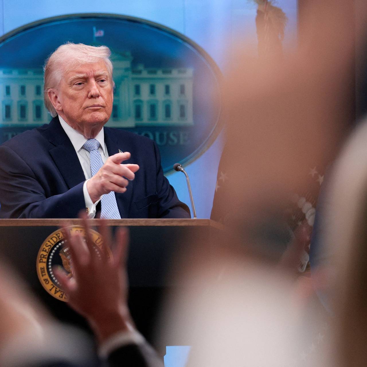 Трамп объяснил безумную идею с уничтожением самолетов США