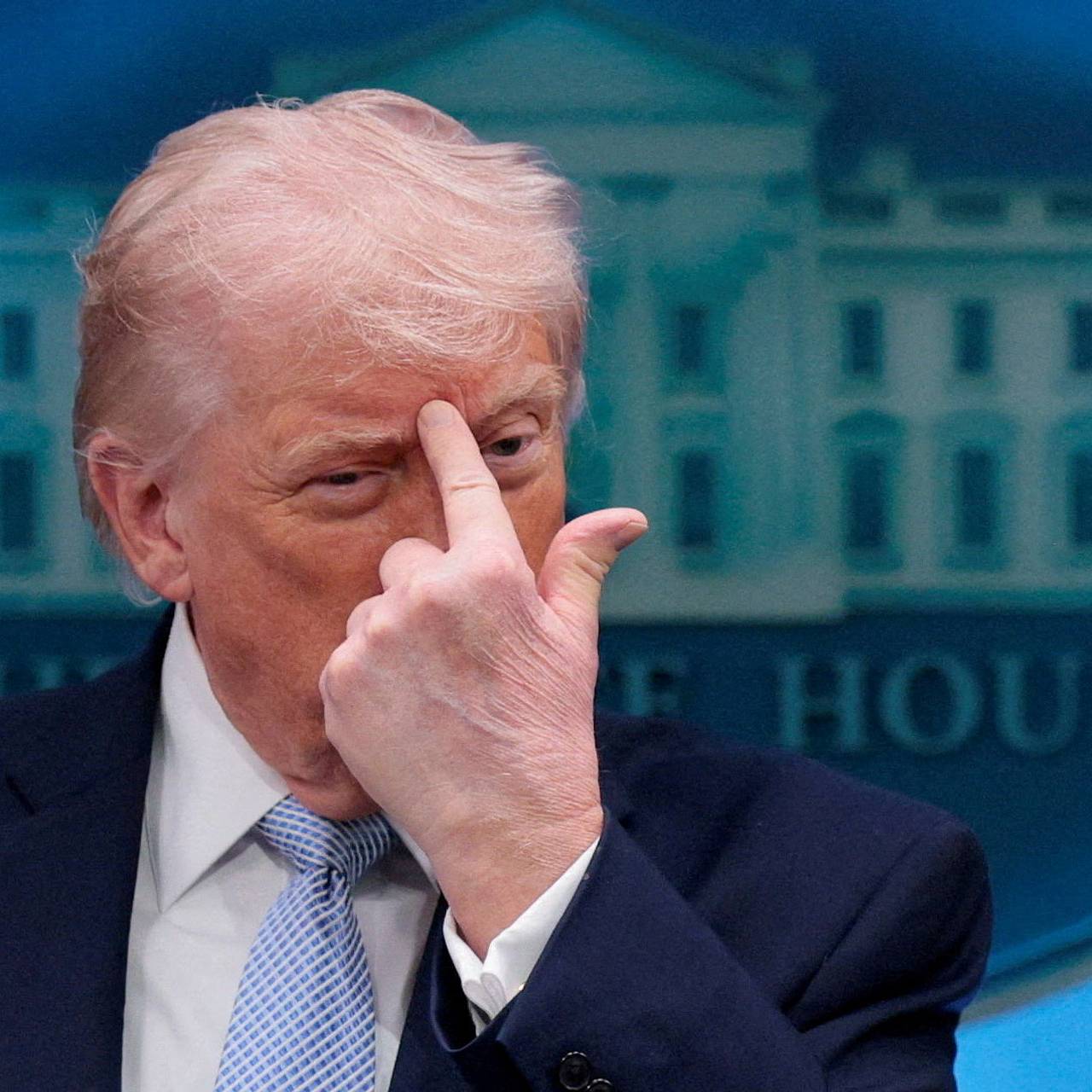 В России анекдотом описали отношение Трампа к другим странам