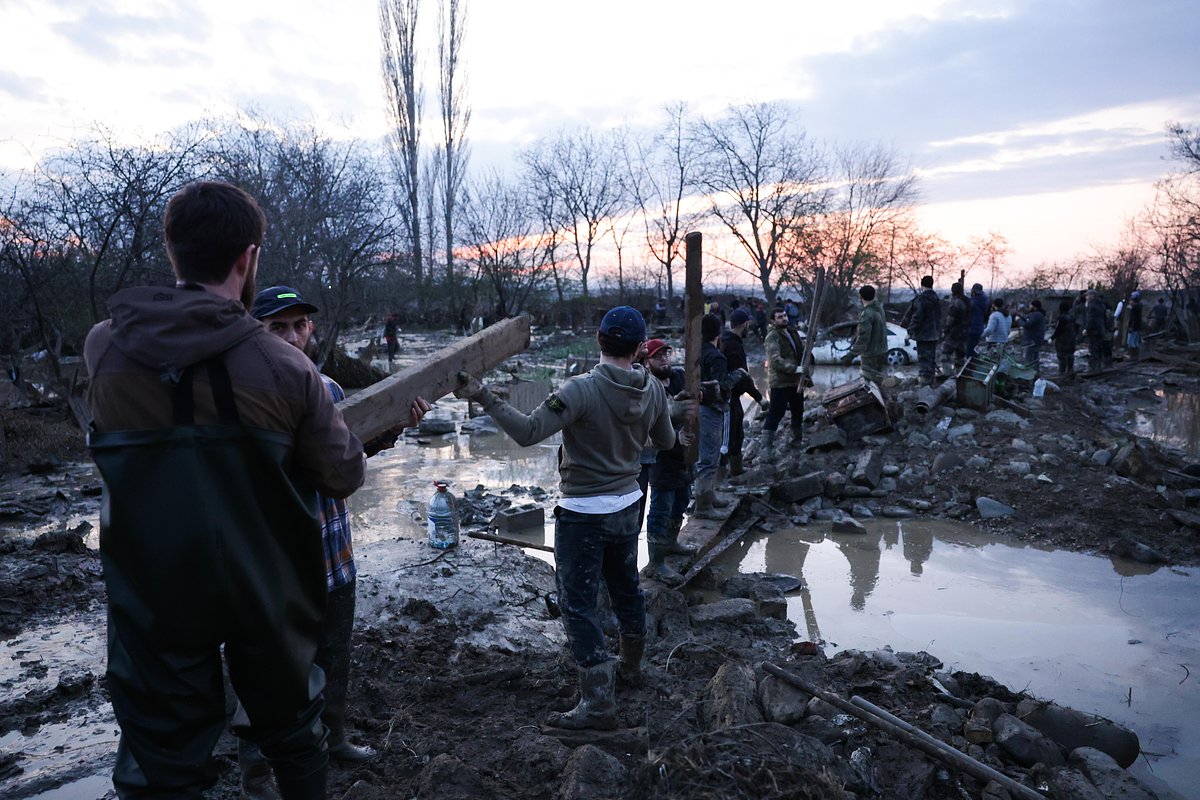 Подтопление в поселке Мамедкала Дербентского района Республики Дагестан
