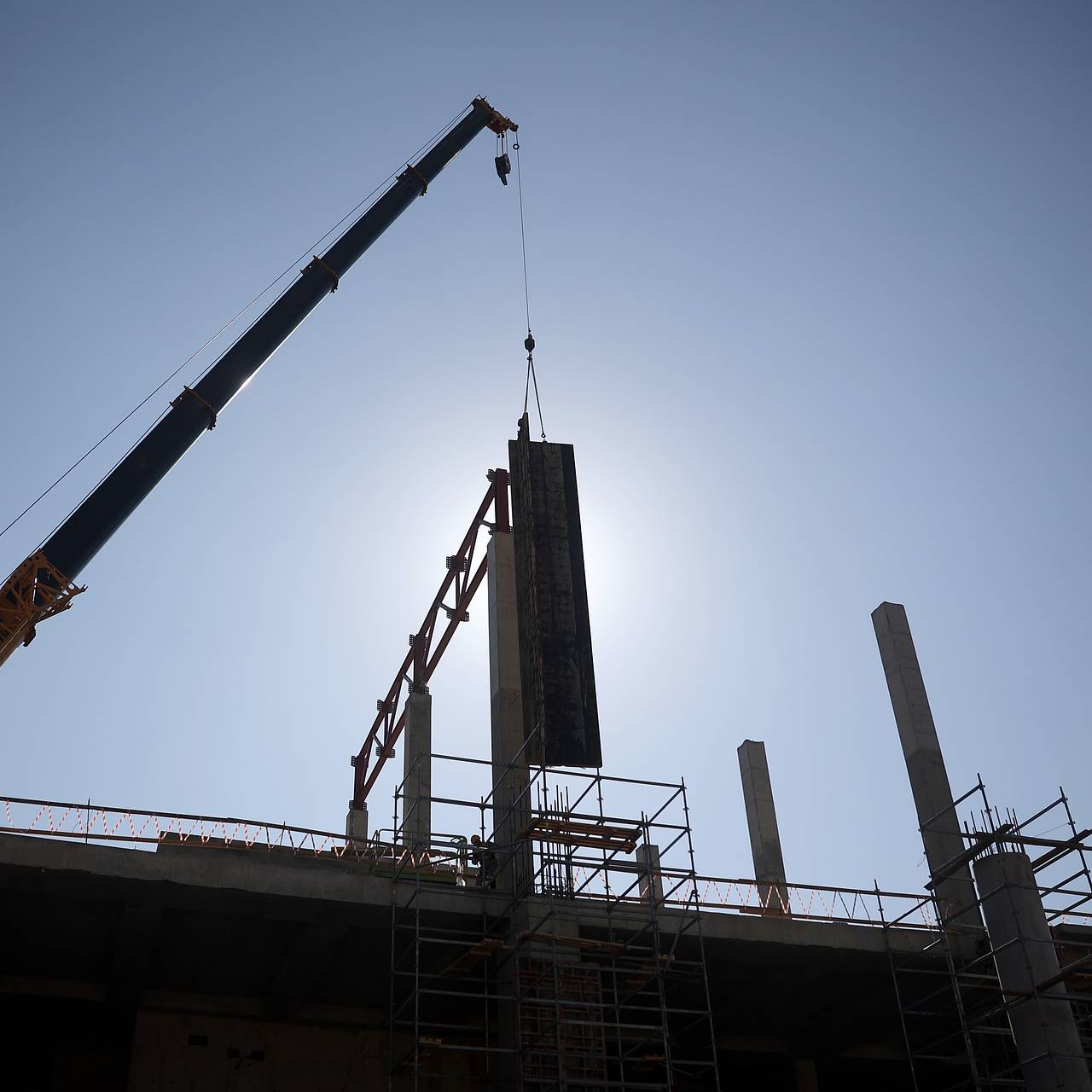 Двое рабочих погибли на стройке в Москве