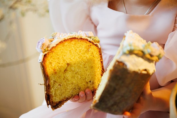 Творожный кулич можно приготовить с добавлением дрожжей или без них