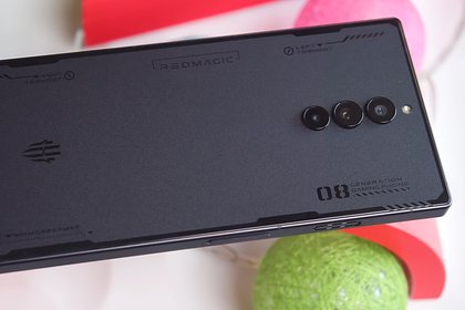 Производителя популярных смартфонов обвинили в мошенничестве