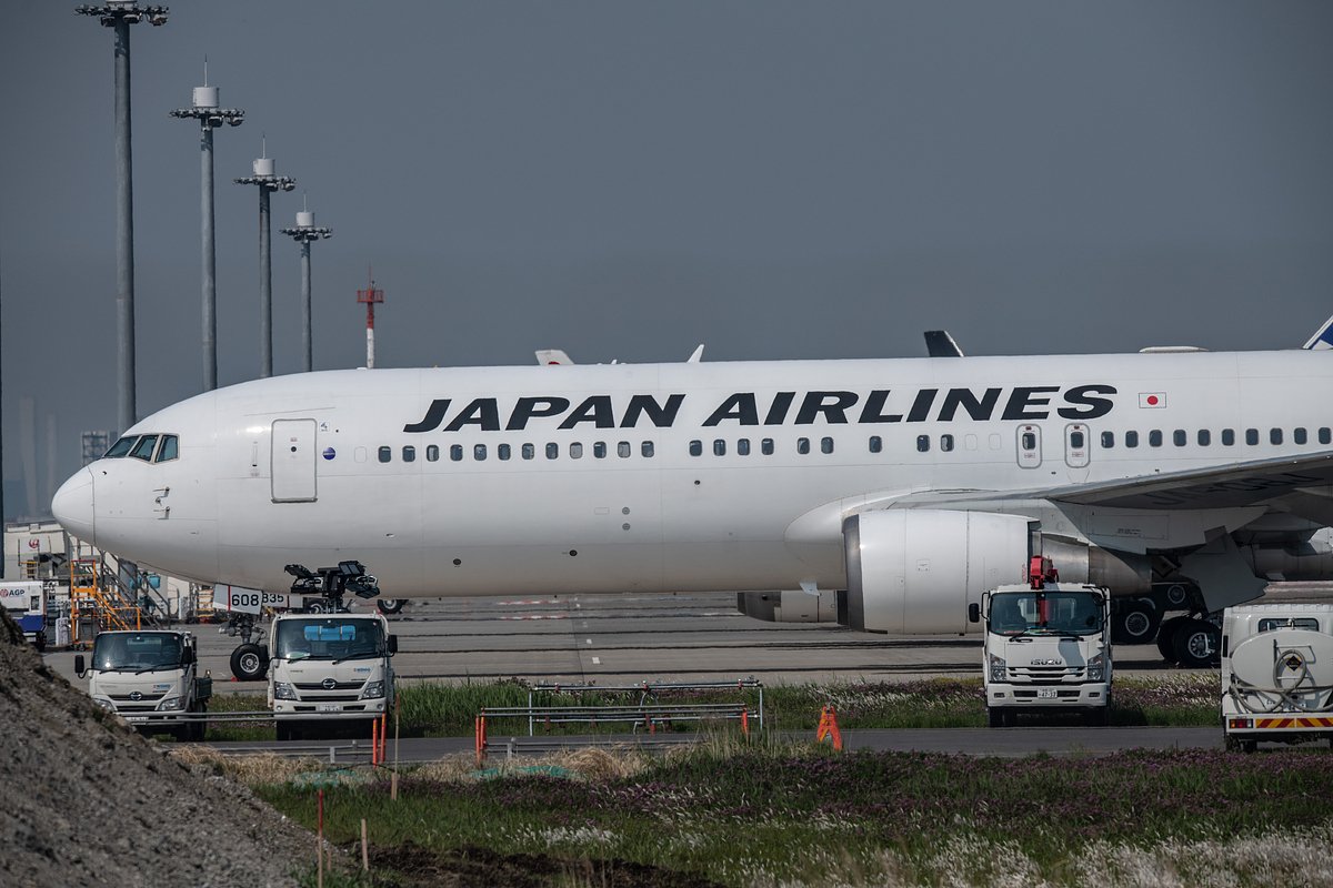 Самолет Japan Airlines