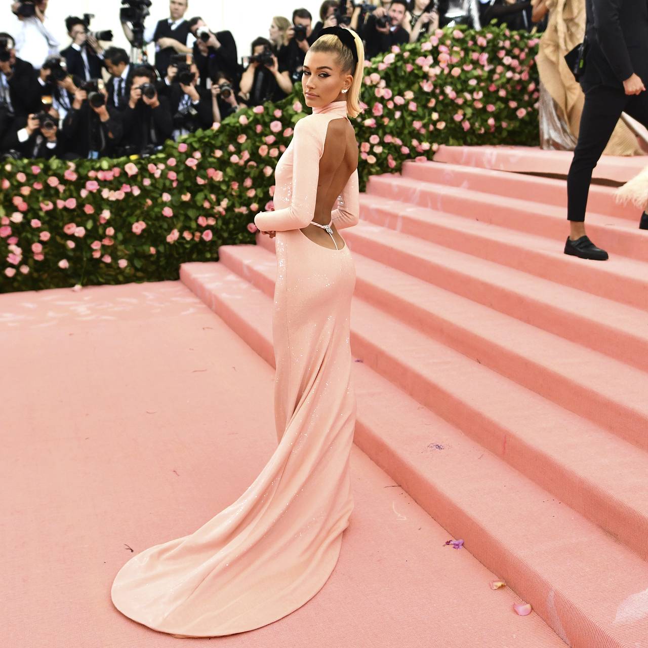 Стали известны новые детали предстоящего бала Met Gala