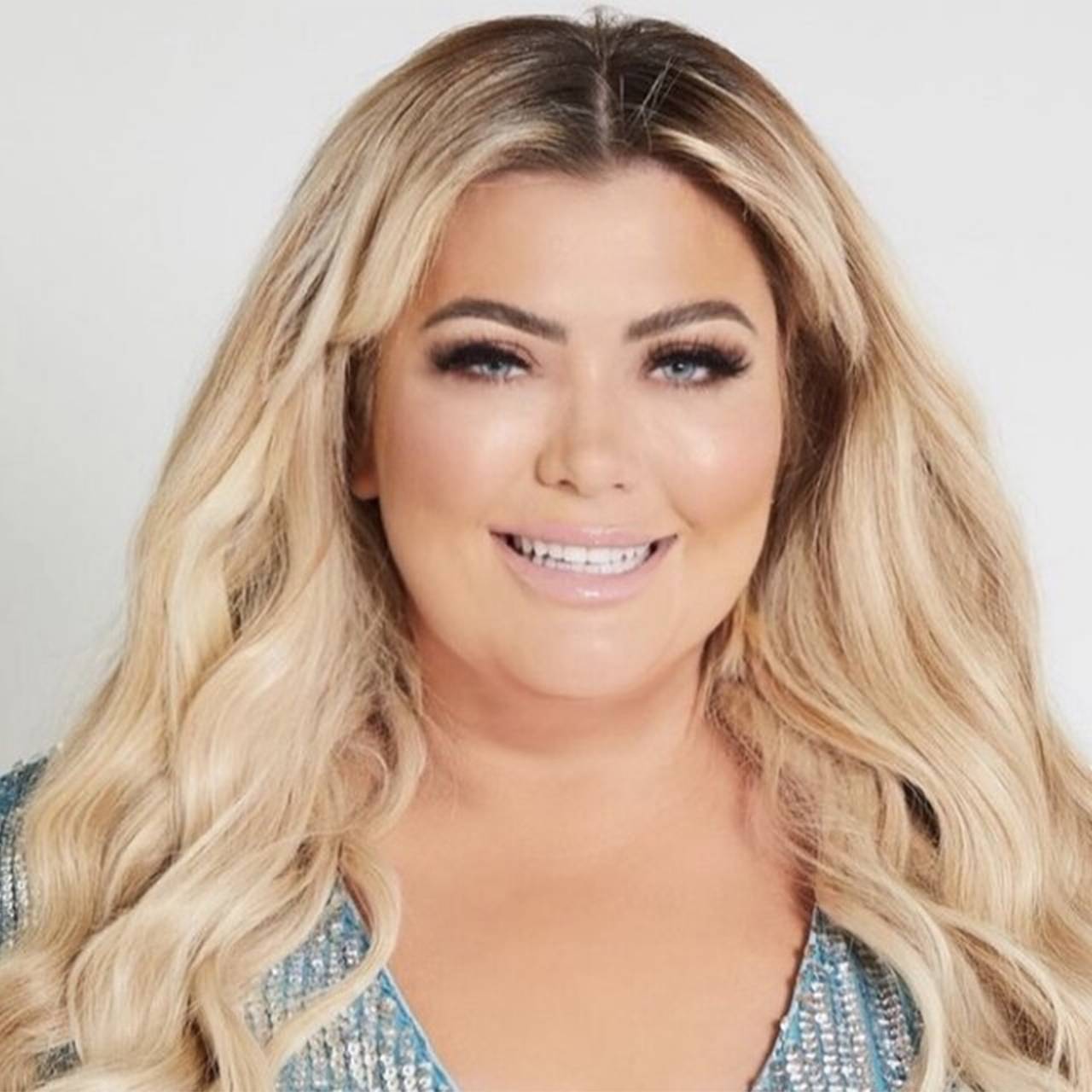 Участницу реалити-шоу стошнило во время испытания с мозгами антилопы