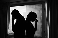 Созависимые отношения: что это и чем они опасны? Почему из таких отношений тяжело выйти и как это сделать