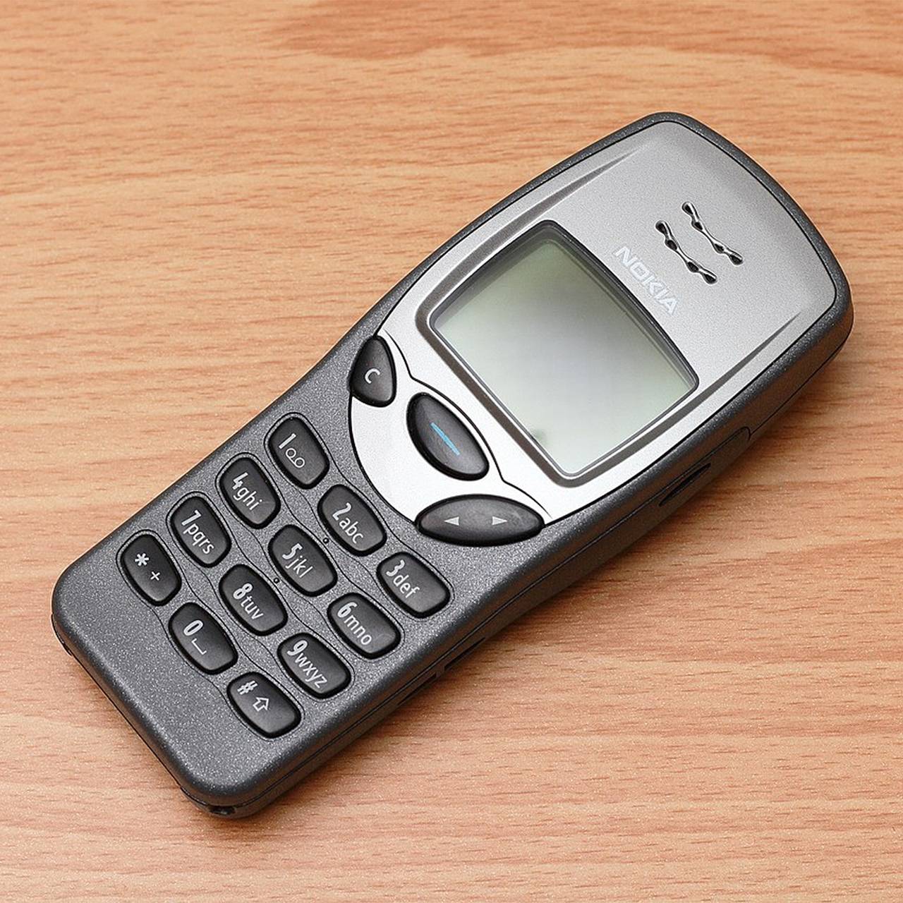 Перечислены лучшие кнопочные телефоны