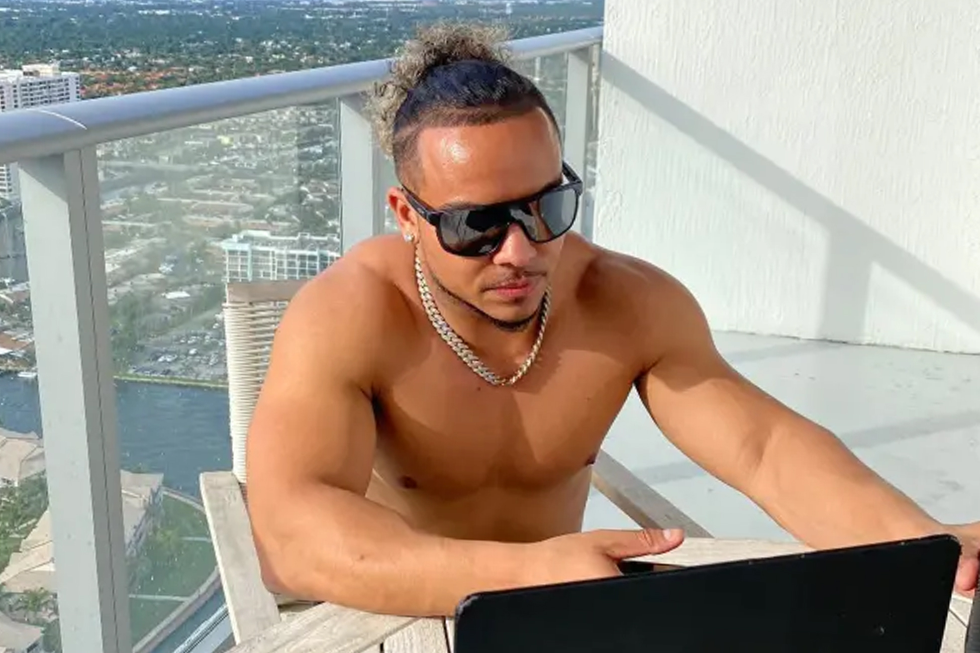 Блогера приговорили к 75 годам тюрьмы за жестокое преступление