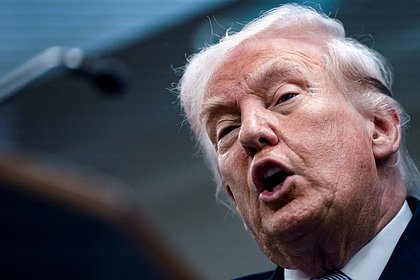 В Белом доме заявили о планах Трампа обсудить с Рютте возможный выход США из НАТО