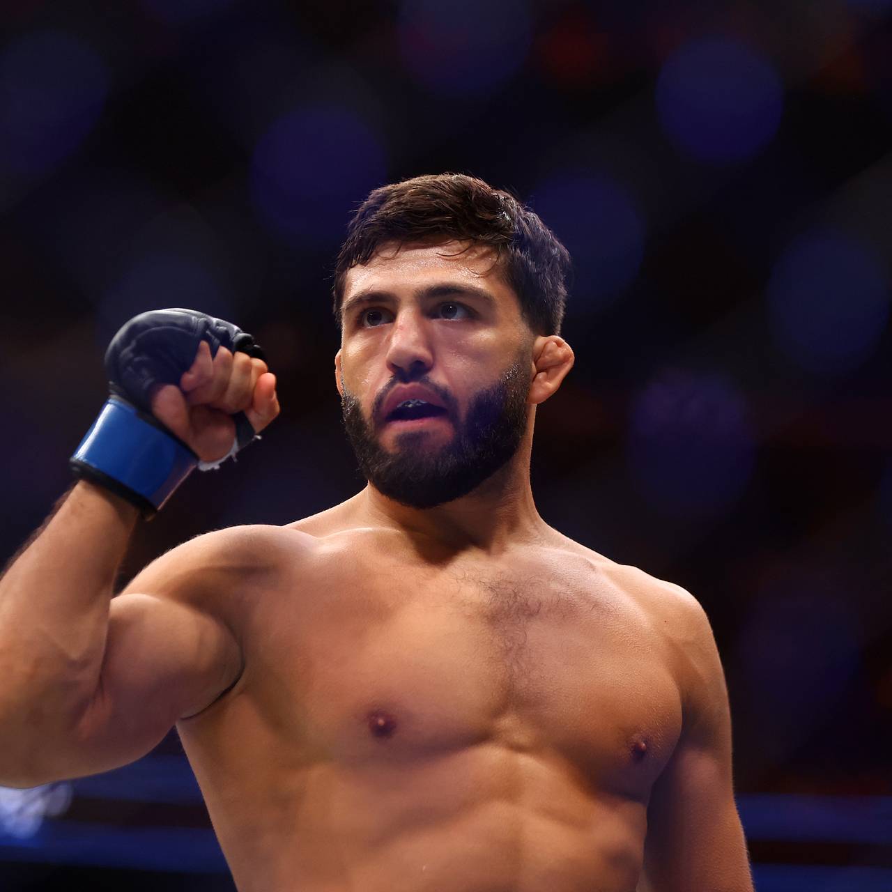 Российский боец UFC раскрыл размер ежемесячных трат