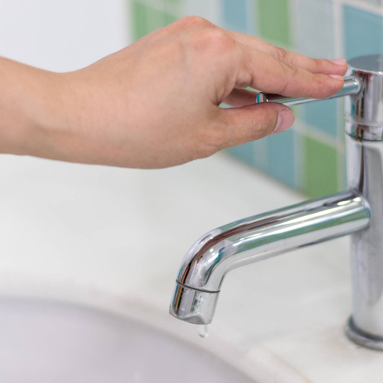 Тысячи россиян остались без холодной воды