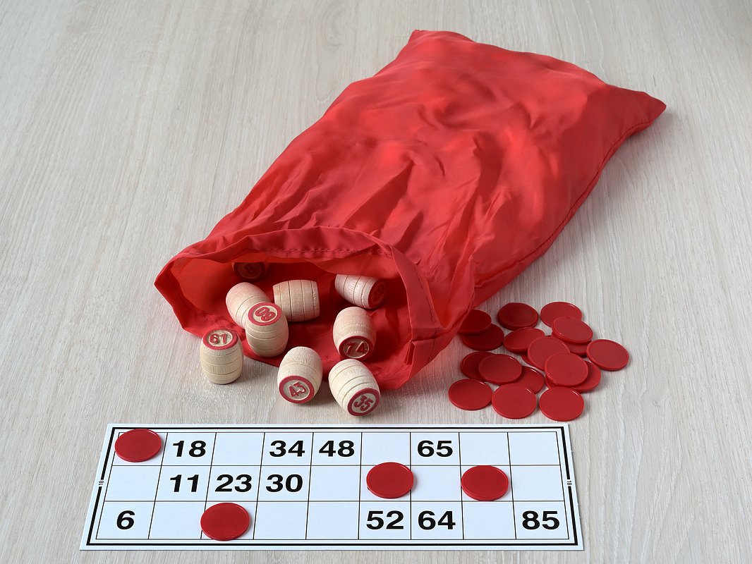 Новичку важно понимать, что числа на карточке расположены не рандомно: для каждого десятка есть свой столбец