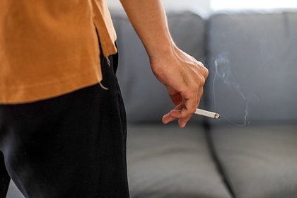 Вредную привычку связали с повышенным риском недержания мочи