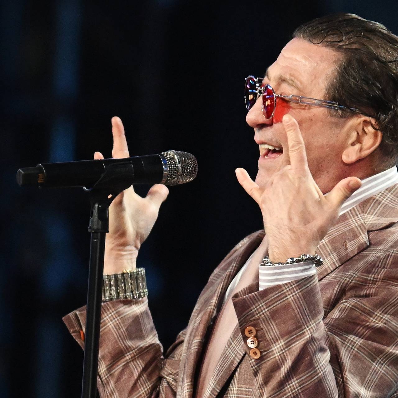 Подсчитан гонорар Лепса за выступление в цирке